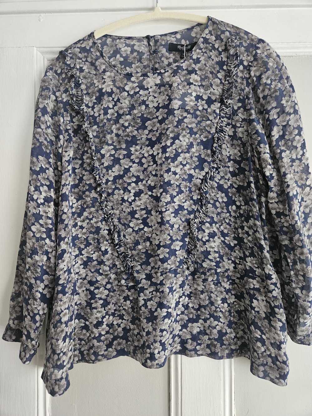 Madewell  100% Silk Blue Floral Ruffle-Trim Long-Sleeve Top Sz M